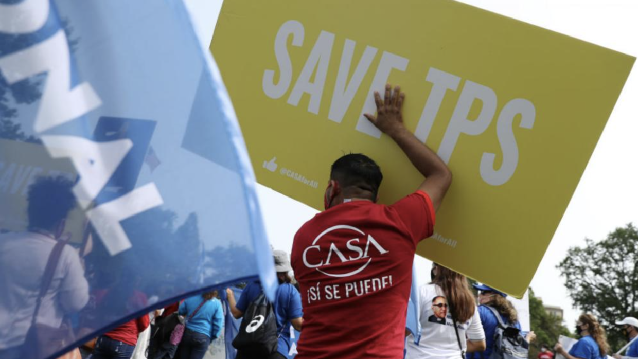 Gobierno de Biden extiende el TPS a salvadoreños por otros 18 meses