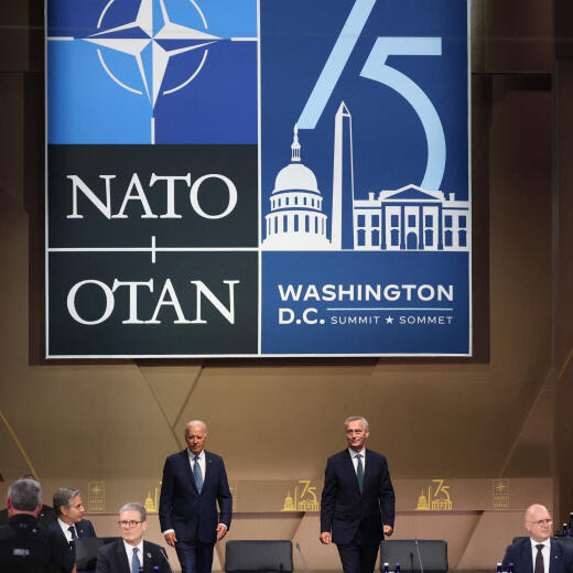 President Biden And First Lady Host NATO Allies And Partners At White House US President Joe Biden, left, and Jens Stoltenberg, secretary general of the North Atlantic Treaty Organization NATO, arrive to a working session during the NATO Summit in Washington, DC, US, on Wednesday, July 10, 2024. President Joe Biden and NATO s 31 other leaders had hoped their summit would celebrate fresh unity against Russia s Vladimir Putin, send a warning to China and prove the alliance is as strong as ever in its 75th year, but the three days of pageantry will be overshadowed by domestic turmoil across the alliance. Photo by Ting Shen/Pool/ABACAPRESS.COM Washington DC United States PUBLICATIONxNOTxINxFRAxUK Copyright: xPool/ABACAx