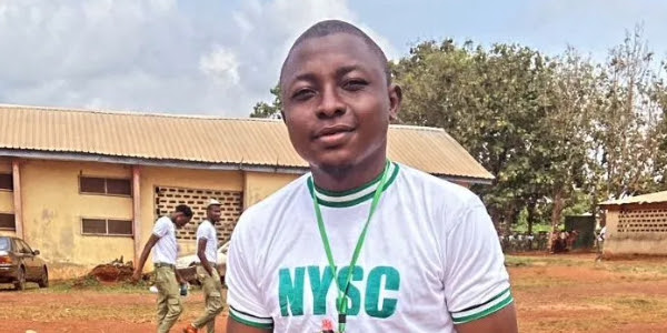 Photography of Daily Nigeruan journalist Umar Audo.