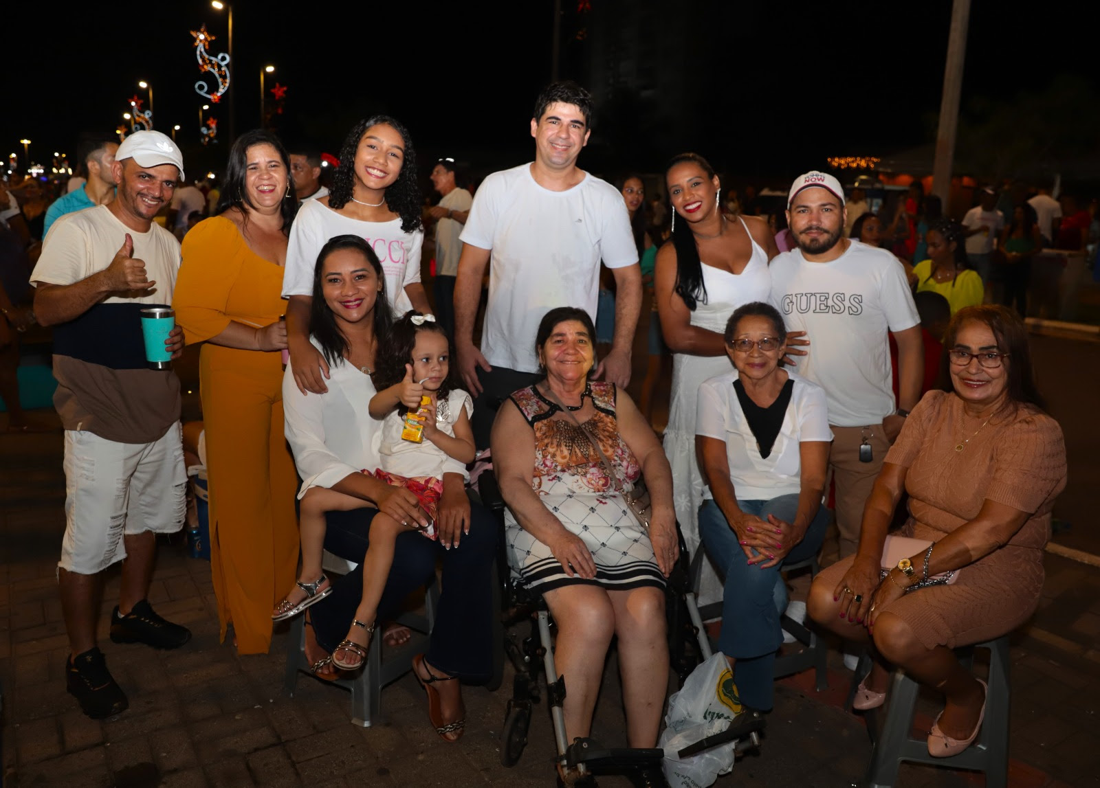 “Araguaína nos acolheu de braços abertos com muitas oportunidades de trabalho. Meu maior desejo para 2024 é conquistar minha casa própria nesta cidade maravilhosa”, disse o comerciante, Josemir Ferreira, que estava com toda família reunida.