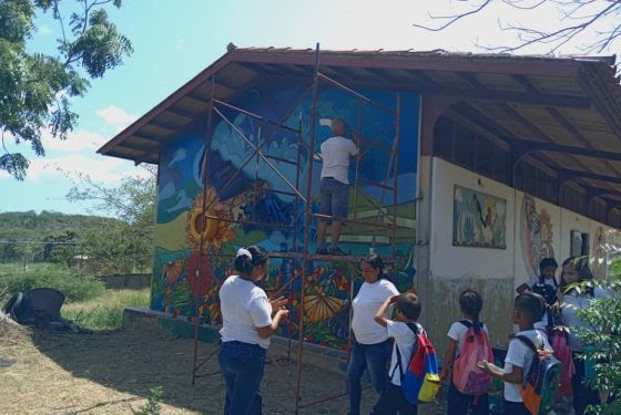 Gracias al arte comunitario se reconoce el valor de los murciélagos en Falcón