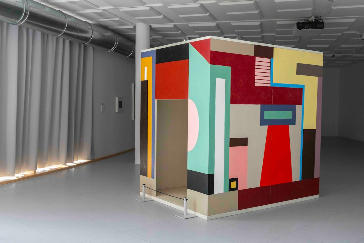 Nathalie Du Pasquier, « Una stanza bianco perla » (2018)