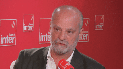 L'ancien ministre Jean-Michel Blanquer dénonce un 'usage erroné de la dissolution', conduisant à 'une crise institutionnelle'