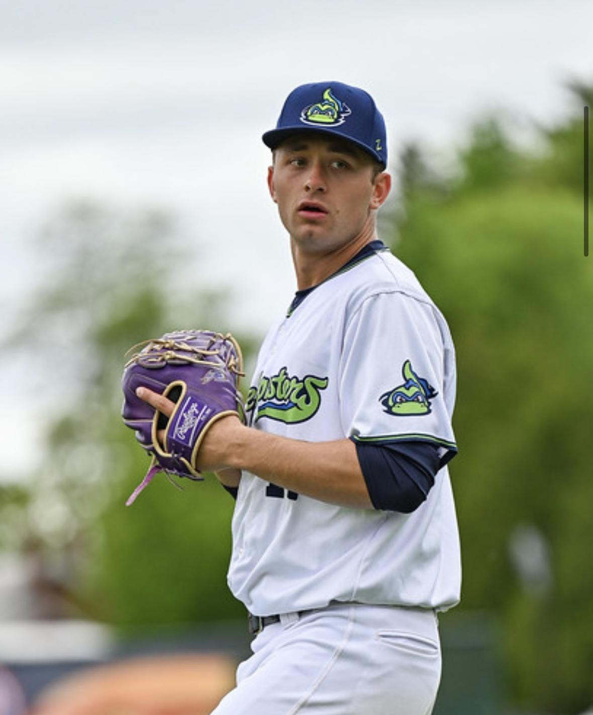 Braedon Jones '26 pitching for Lake Monsters