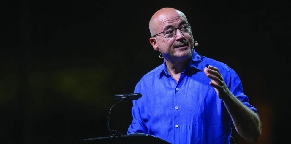 Aldo Cazzullo, subdirector de Il Corriere della Sera, ha vendido casi medio millón de ejemplares de su libro sobre la Biblia