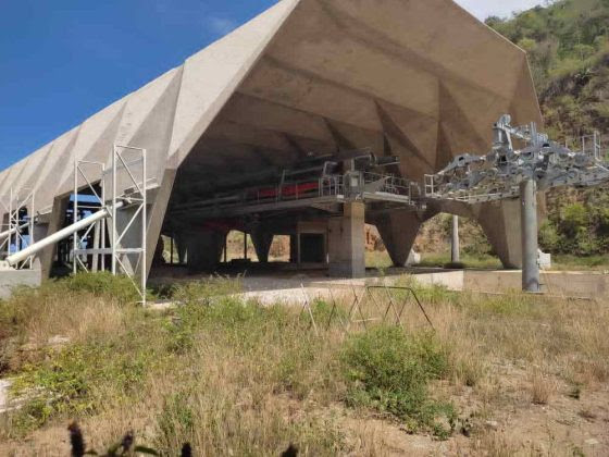 Guaireños se oponen a desmantelamiento de la estación del teleférico en Macuto