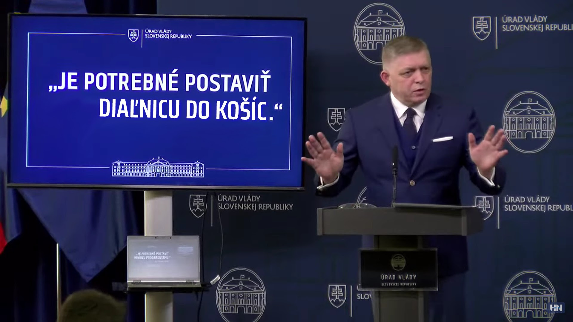 Je potrebne postavit dialnicu do kosic