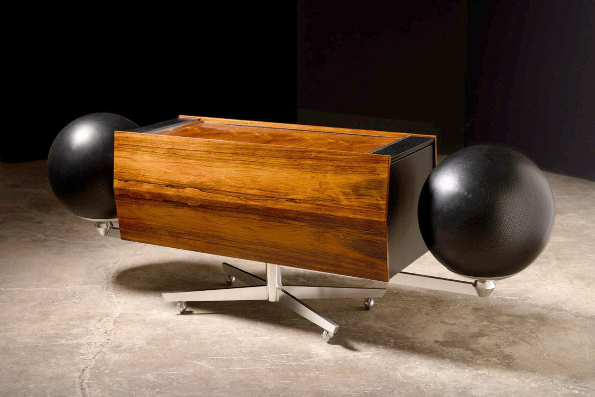 Musicians, Movie Stars and Design Fans Love This 1960s Hi-Fi