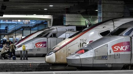 Les syndicats de la SNCF appellent à une grève illimitée à partir du 11 décembre contre le démantèlement de la filiale fret