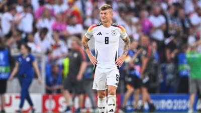 Toni Kroos y Carolina Marín, reconocidos en los Premios Siete Estrellas del Deporte de la Comunidad
