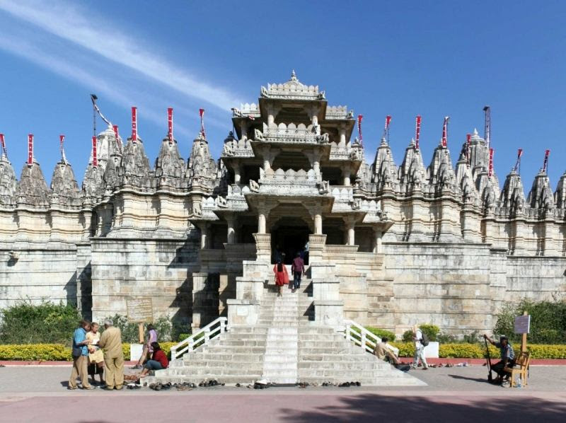 Đền Ranakpur ở miền Tây Ấn Độ.