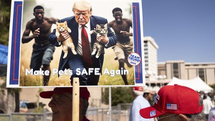 Présidentielle américaine : d'où vient la rumeur raciste des immigrés haïtiens 'mangeurs de chats et de chiens', relayée par Donald Trump ?