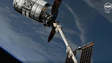 NASA Astronauts Capture Cygnus With Robotic Arm