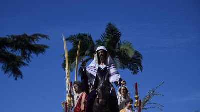 S.Santa.-Procesiones en Madrid para el Domingo de Ramos: Borriquita, Silencio, Cristo de la Fe y la Salud y Estudiantes