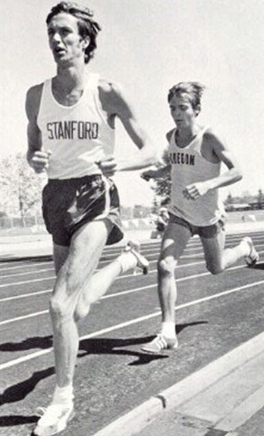 Don Kardong leading Steve Prefontaine in a 1970 race. (Courtesy of Creative Commons)