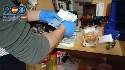 Desmantelado otro punto de venta de drogas en Parla, con dos detenidos