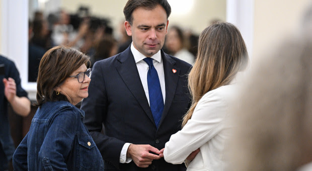 Dziś kolejna tura rozmów o wynagrodzeniach dla medyków. Początki negocjacji trudne