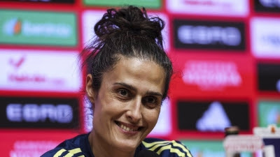  Montse Tomé: 