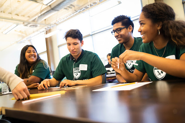 Students participate in EPIC - Engineering Possibilities in College.