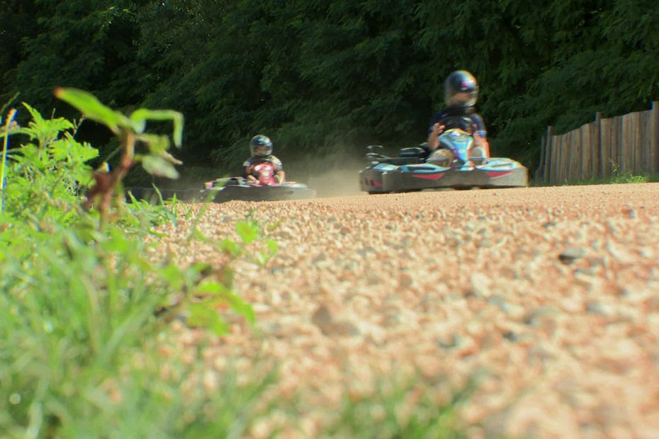 Le premier karting électrique sur une piste en terre de France ouvre dans la Drôme