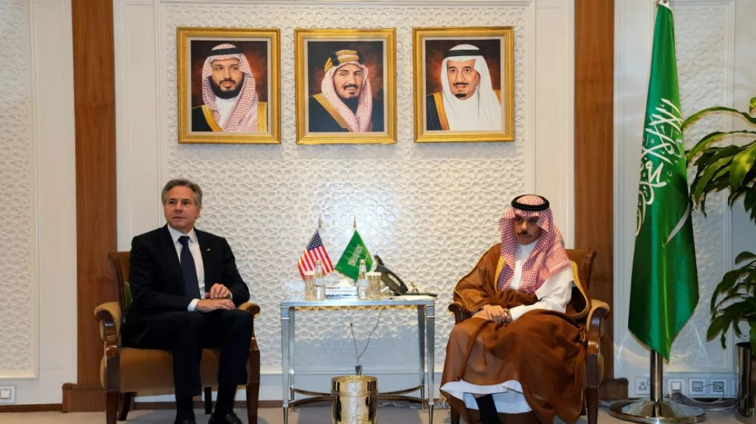 US Secretary of State Antony Blinken meets with Saudi Foreign Minister Prince Faisal bin Farhan, at the Ministry of Foreign Affairs in Riyadh, Saudi Arabia, Saturday on October 14, 2023 Photo: Reuters