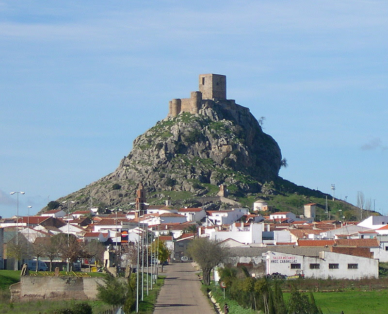 El pueblo de Córdoba con un imponente castillo