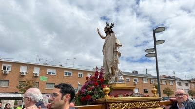 Pozuelo.- La procesión del Encuentro pone fin a la Semana Santa local en el Domingo de Resurrección