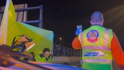  Un accidente de moto deja un herido grave en la M-30, a su paso por Méndez Álvaro