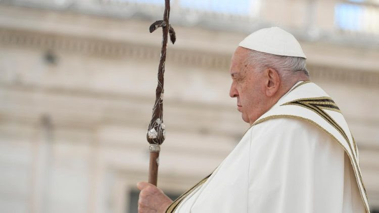 Papa Francesco durante la celebrazione eucaristica per l'Inaugurazione della XVI Assemblea Generale del Sinodo