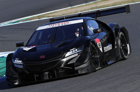 実車：「９９号車 ＮＳＸ-ＧＴ」（２０１８年モデル）