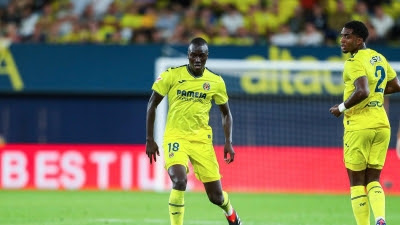 El Valencia rescata un punto en su derbi con el Villarreal