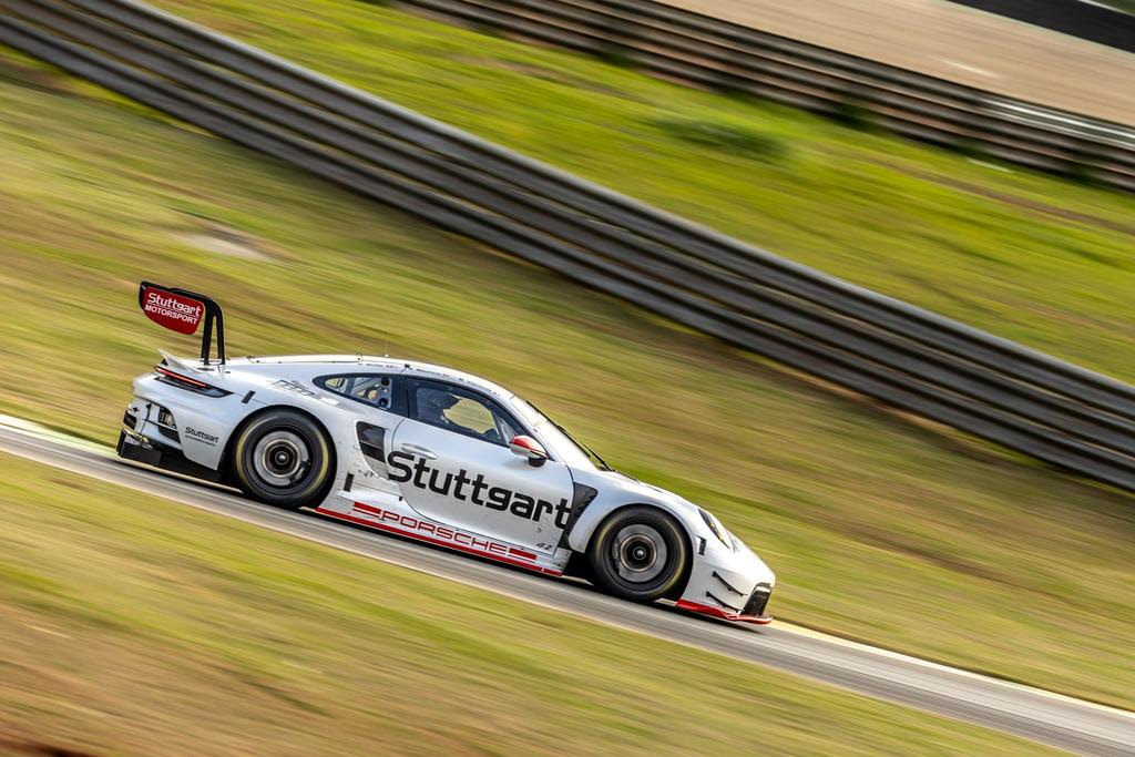 Porsche 911 GT3 R de Marcel Visconde/Ricardo Mauricio/Marçal Müller (Ricardo Saibro/Stuttgart Motorsport)