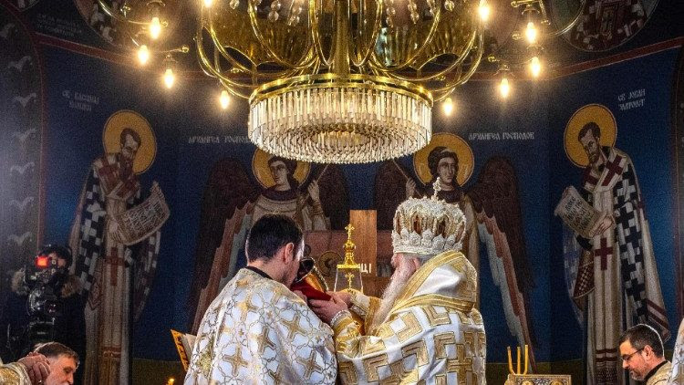 Un momento della celebrazione del Natale ortodosso a Skopje, in Macedonia