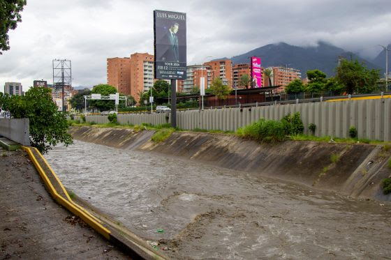 Caracas cumple 457 años con el Guaire como símbolo de su profundo deterioro