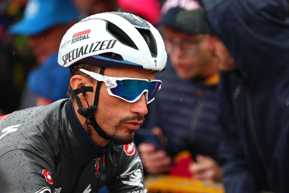 'C'est bien de changer d'air', le cycliste Julian Alaphilippe signe pours trois ans chez l'équipe suisse Tudor Pro Cycling