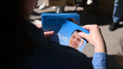 'On nous met toujours des bâtons dans les roues' : quatre mois après la déception des législatives, les électeurs du RN évoluent entre colère et patience