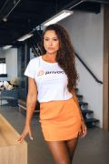 Ex-vendedora de geleia fatura R$ 10 mil por mês na Privacy