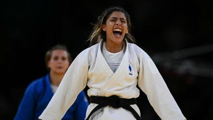 Judo aux JO de Paris 2024 : Shirine Boukli offre la première médaille à l'équipe de France en décrochant la médaille de bronze