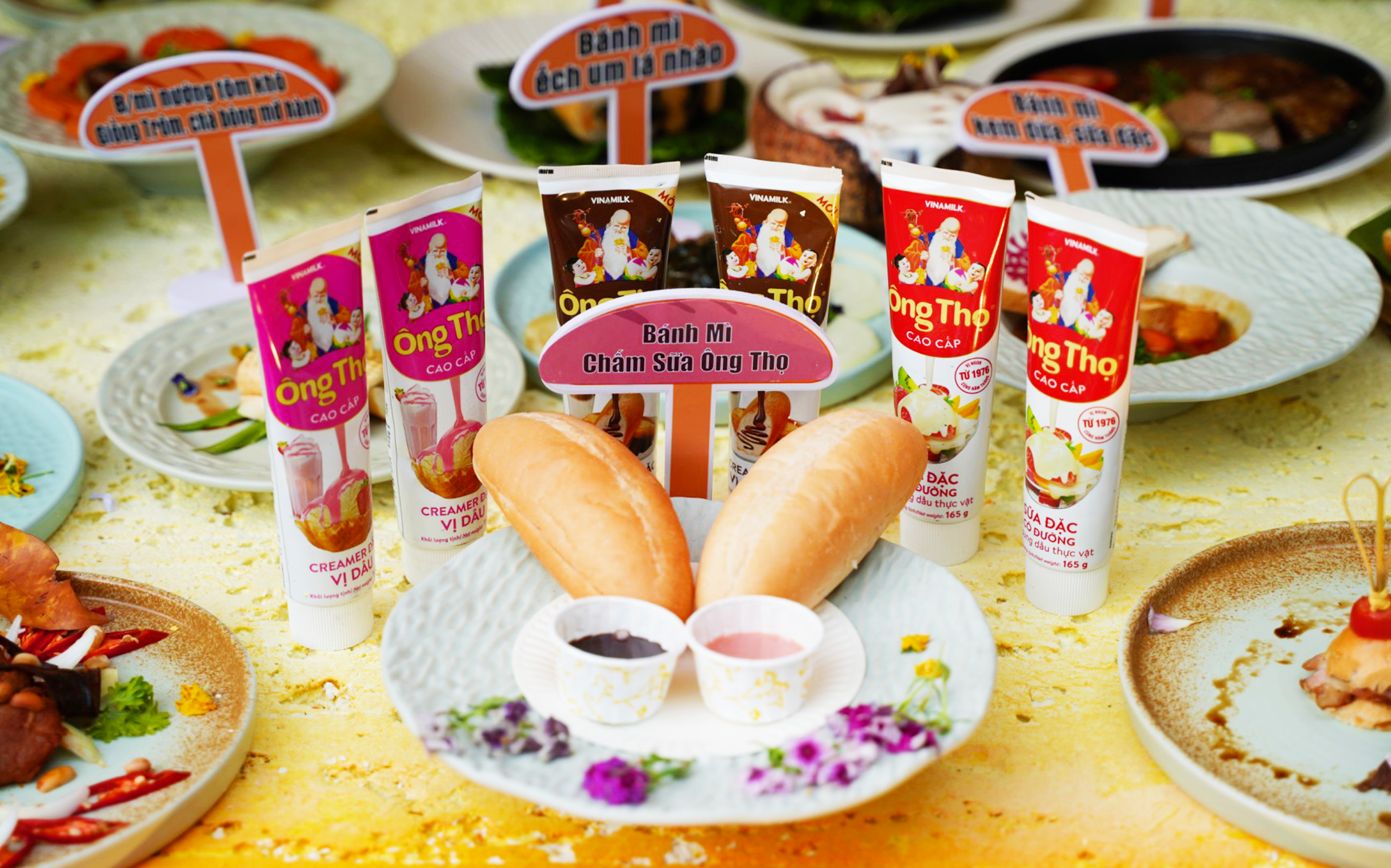 Bánh mì chấm sữa: Nét ẩm thực từ tuổi thơ đến hiện tại