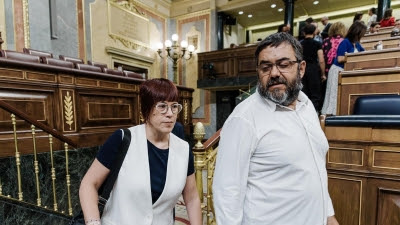 Sumar, al borde de una segunda ruptura interna de su grupo en el Congreso ante la crisis del PSOE por el caso Cerdán