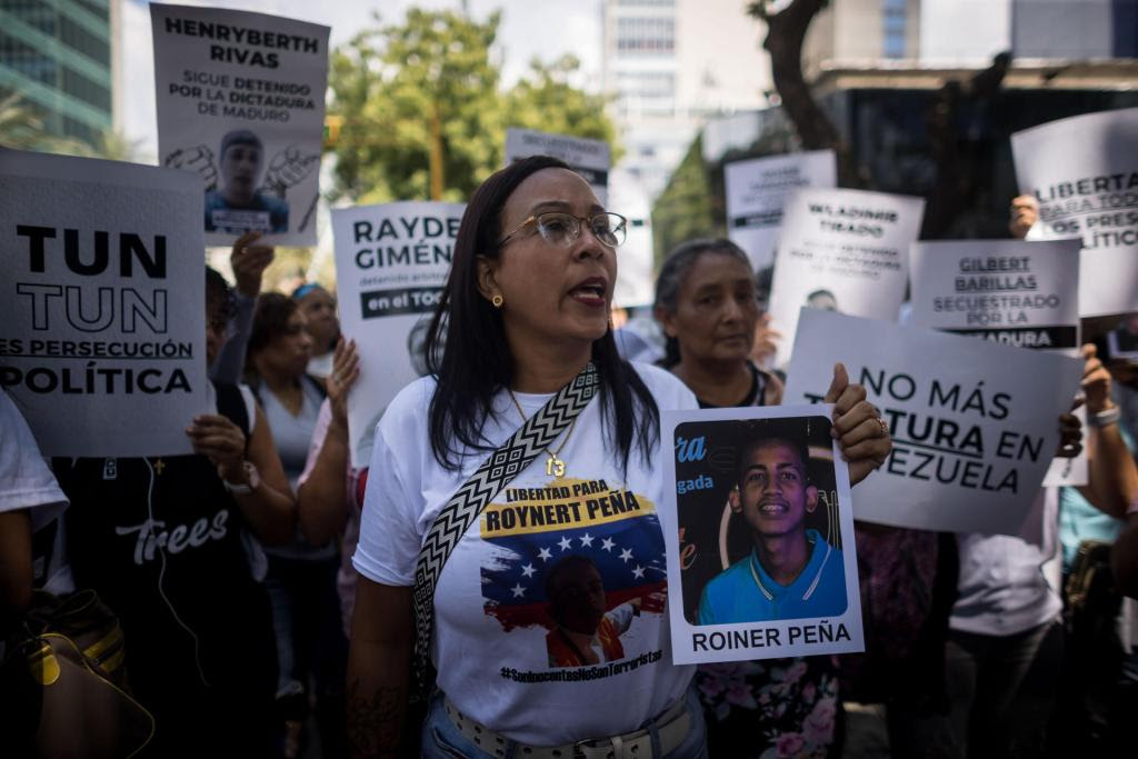 Venezolanos en Madrid denuncian a Unicef "graves violaciones" contra jóvenes en su país