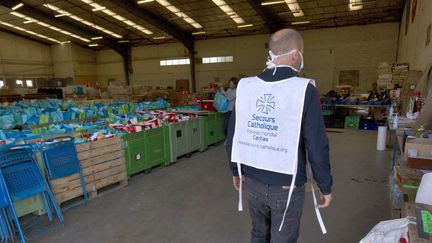 La pauvreté 's'aggrave' et la solidarité nationale 's'étiole et s'éloigne', selon le Secours catholique-Caritas France