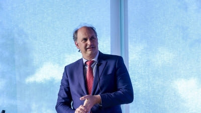 Más de un centenar de madrileños usan las 'apps' tecnológicas regionales en el Citizen Lab del Centro de Innovación