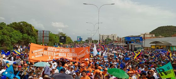 Un mar de ciudadanos plenó cinco kilómetros de la Intercomunal para escuchar a González y Machado