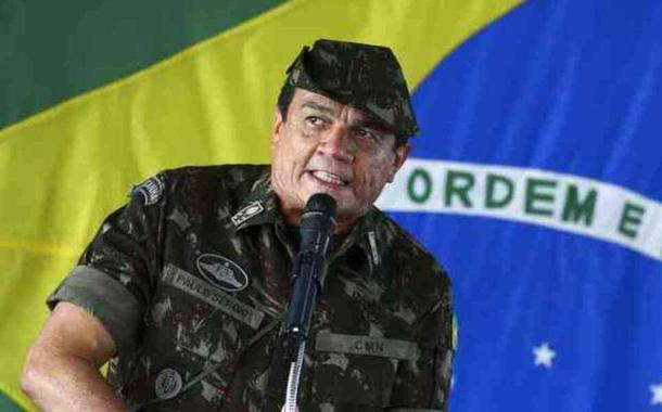 Ex-comandantes militares relataram à PF reuniões sobre trama golpista com ministro da Defesa de Bolsonaro