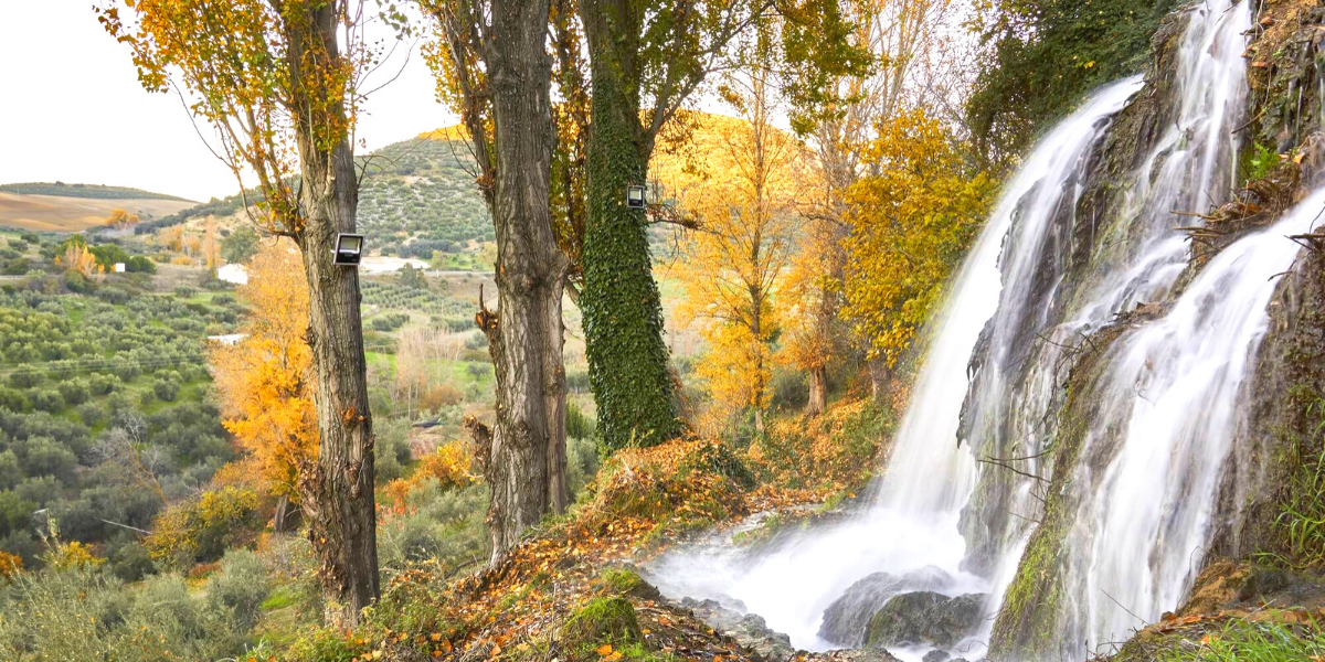 Pueblos pintorescos de Málaga: Cuevas del Becerro