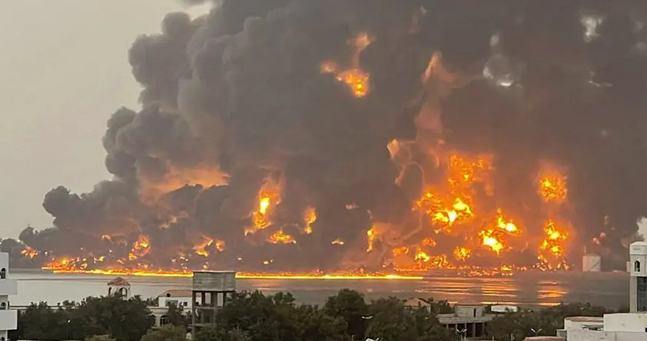 South Yemen in flames.