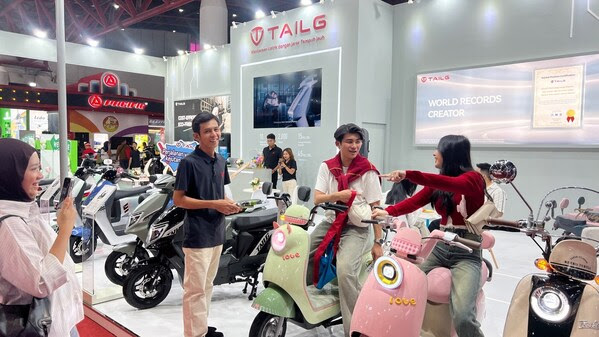 TAILG presented 11 key products at Jakarta Fair, showcasing strong long range capabilities.