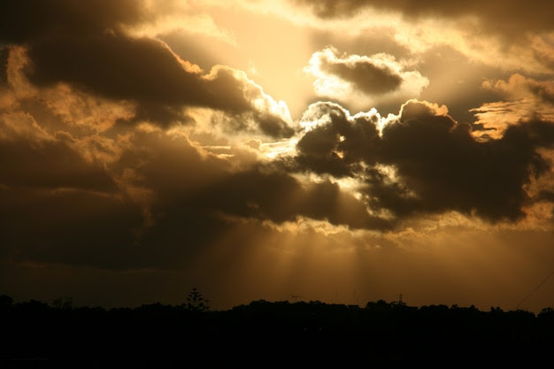 Gratis foto crepuscular rays