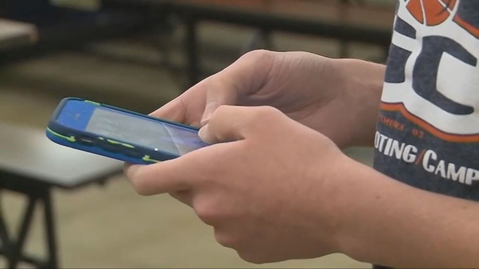 Social media platform for kids promises safe summer screen time